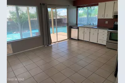 2602 S Black Moon Drive, Tucson, AZ 85730 - Photo 5