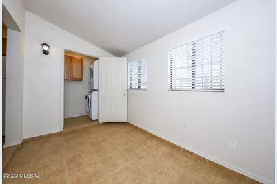 3004 N Sparkman Boulevard, Tucson, AZ 85716 - Photo 9
