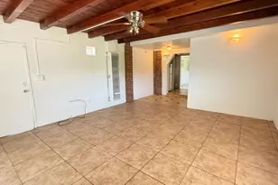 833 W Tipton Dr, Tucson, AZ 85705 - Photo 3
