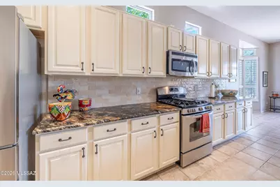 13608 N Sunset Mesa Drive, Marana, AZ 85658 - Photo 17