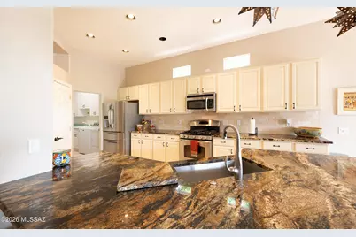 13608 N Sunset Mesa Drive, Marana, AZ 85658 - Photo 19