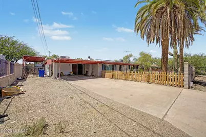 1801 N Rosemont Boulevard, Tucson, AZ 85712 - Photo 3