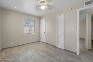 1043 E Simmons St, Tucson, AZ 85719 - Photo 19