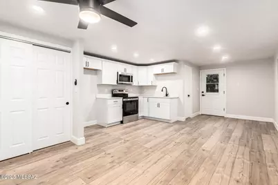 8943 S Emerald Lane, Hereford, AZ 85615 - Photo 31