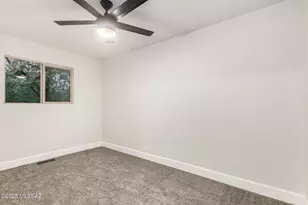 8943 S Emerald Ln, Hereford, AZ 85615 - Photo 21