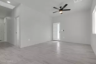 1370 N Alvernon Way, Tucson, AZ 85712 - Photo 27