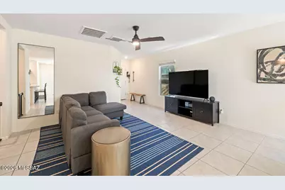 6373 S Ambarella Drive, Tucson, AZ 85756 - Photo 7