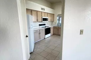 10410 E Passkey Dr, Tucson, AZ 85748 - Photo 13