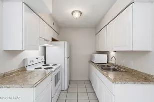 6341 N Barcelona Ct, Tucson, AZ 85704 - Photo 11