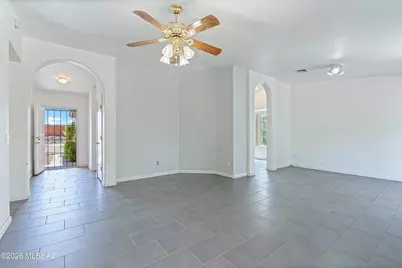 8999 E Fairway Groves Drive, Tucson, AZ 85730 - Photo 7
