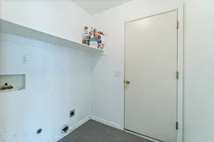 8999 E Fairway Groves Dr, Tucson, AZ 85730 - Photo 15