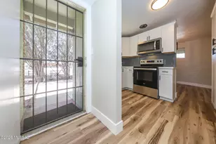 7957 E 19th Pl, Tucson, AZ 85710 - Photo 5