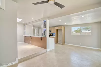 6458 E Calle Castor, Tucson, AZ 85710 - Photo 13