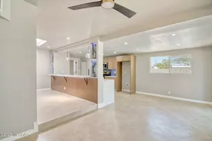 6458 E Calle Castor, Tucson, AZ 85710 - Photo 13