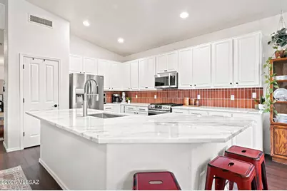 3357 N Glove Mine Court, Tucson, AZ 85745 - Photo 13