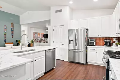 3357 N Glove Mine Court, Tucson, AZ 85745 - Photo 15