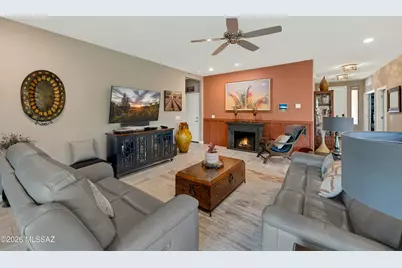 10003 N Fulbrook Way, Marana, AZ 85653 - Photo 15