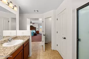 8229 W Melanitta Dr, Tucson, AZ 85757 - Photo 33