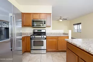 6732 S Blue Wing Dr, Tucson, AZ 85757 - Photo 15