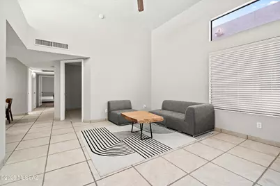 3980 N Roger Lane, Tucson, AZ 85719 - Photo 3