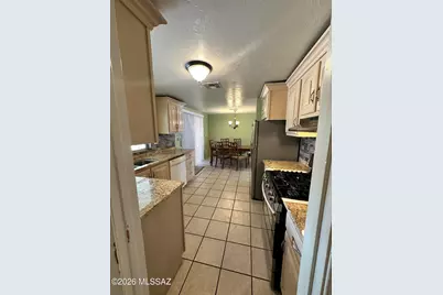 2548 W Vereda De La Tierra, Tucson, AZ 85746 - Photo 13