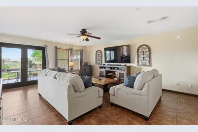 3964 W Rocky Spring Drive, Tucson, AZ 85745 - Photo 11