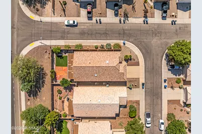 2776 W Medallion Drive, Tucson, AZ 85741 - Photo 11
