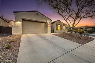 7277 W Brubeck Ct, Tucson, AZ 85743 - Photo 3