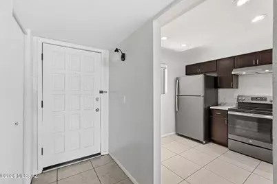 1341 E Fort Lowell Road #J, Tucson, AZ 85719 - Photo 5