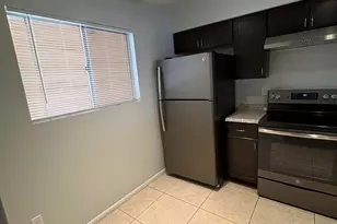 1341 E Fort Lowell Rd, Tucson, AZ 85719 - Photo 3