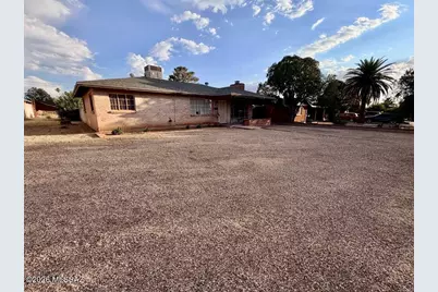 5450 E Hawthorne Street, Tucson, AZ 85711 - Photo 1