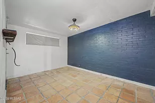 7114 E Sylvane Dr, Tucson, AZ 85710 - Photo 19