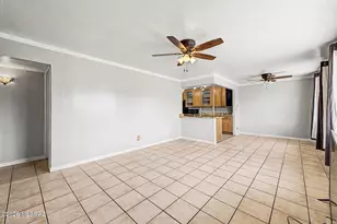 725 E McMillan Dr, Tucson, AZ 85719 - Photo 5