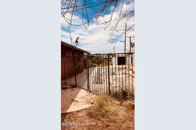 2050 W Amy Drive, Tucson, AZ 85705 - Photo 17
