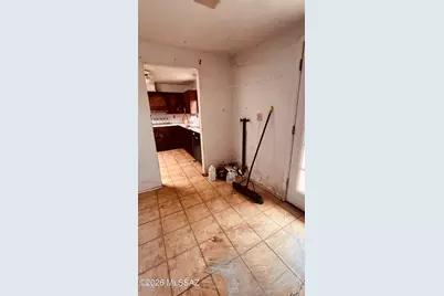 2050 W Amy Drive, Tucson, AZ 85705 - Photo 29
