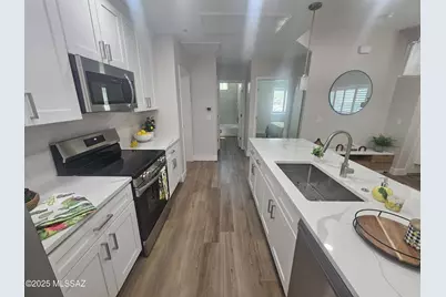 2022 E River Road #103, Tucson, AZ 85718 - Photo 7