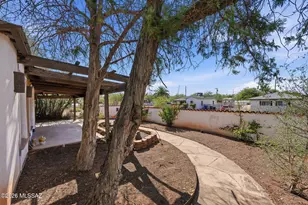 1039 E Linden St, Tucson, AZ 85719 - Photo 23