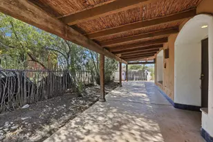 1039 E Linden St, Tucson, AZ 85719 - Photo 21
