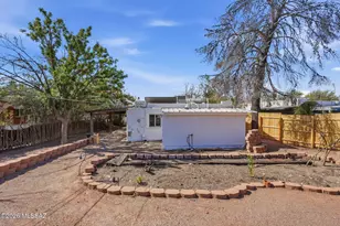 1039 E Linden St, Tucson, AZ 85719 - Photo 25