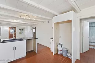 1039 E Linden St, Tucson, AZ 85719 - Photo 11