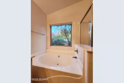 8340 N Austin Nikolas Court, Tucson, AZ 85704 - Photo 11