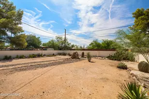 4638 E 14th St, Tucson, AZ 85711 - Photo 25