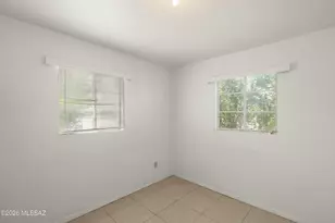 4638 E 14th St, Tucson, AZ 85711 - Photo 15