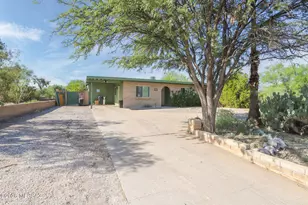 9780 E 29th St, Tucson, AZ 85748 - Photo 1