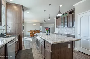 16550 W Ocean Front Dr, Marana, AZ 85653 - Photo 11