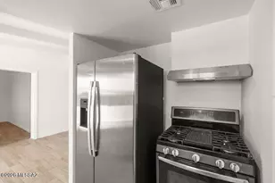 5733 E 30th St, Tucson, AZ 85711 - Photo 13