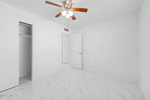 6866 E David Dr, Tucson, AZ 85730 - Photo 17