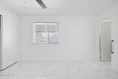 6866 E David Drive, Tucson, AZ 85730 - Photo 13
