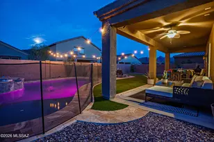 9984 N Smooth Agave Loop, Marana, AZ 85653 - Photo 3