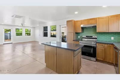 822 W Green Street, Tucson, AZ 85745 - Photo 11